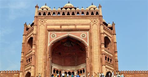 Het Majestic Fort: Een imposante vesting met adembenemende uitzichten over Fatehpur Sikri!